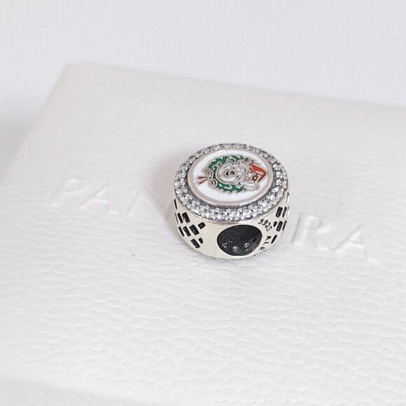 Pandora Disney Winnie the Pooh Tigger Holiday Charm Bead - Picture 5 of 7